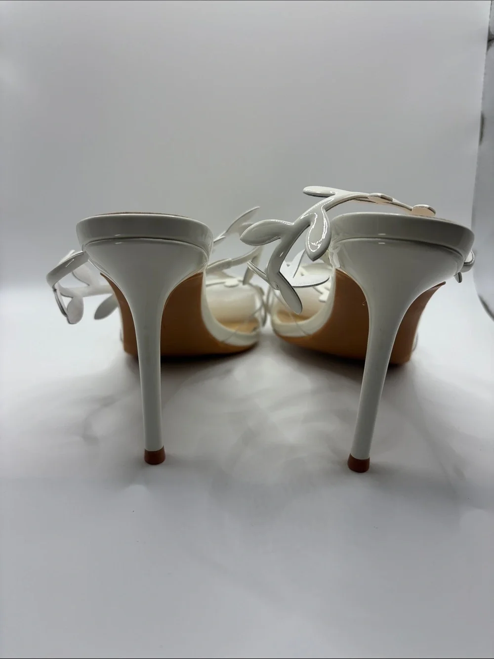 White Leaf-Accent Pointed Toe High Heel Sandals